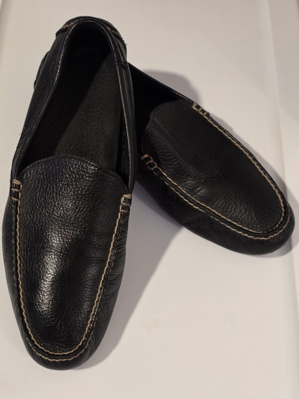Ralph Lauren Polo    Black Leather Slip-On Loafers